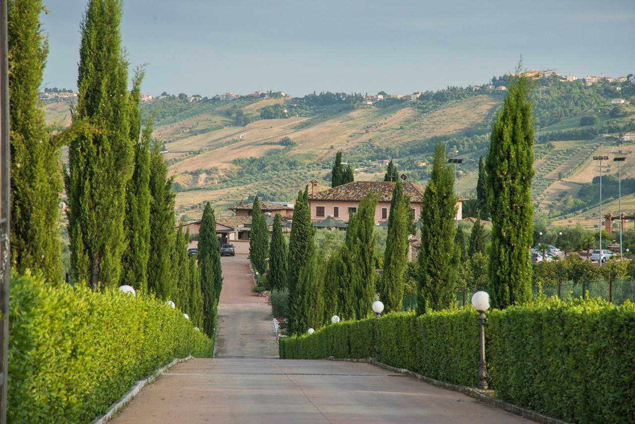 Il Poggio Hotel Ascoli Piceno megye Kültér fotó